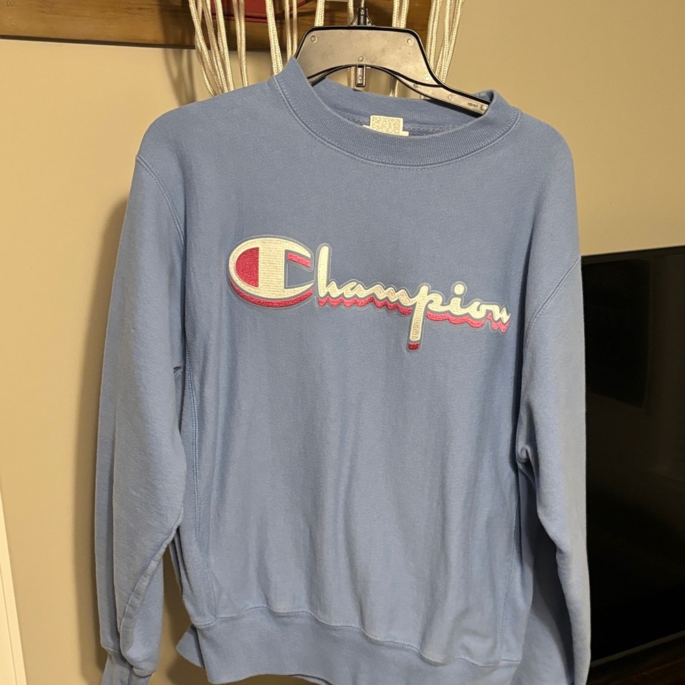 Champion Men's Light Blue Crewneck Sweater
